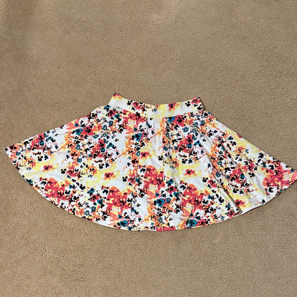 SO Women's Floral Mini Skirt - Multicolor